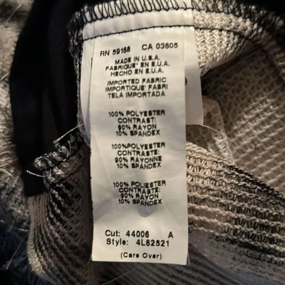 Karen Kane black and white front tank top - Picture 9 of 9